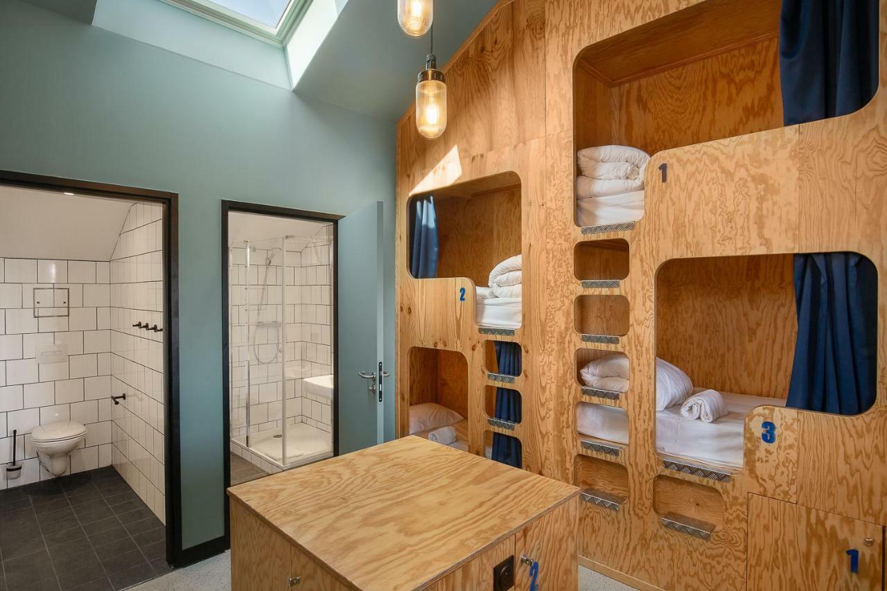 Hotel Eklo Centre Bastide Burdeos